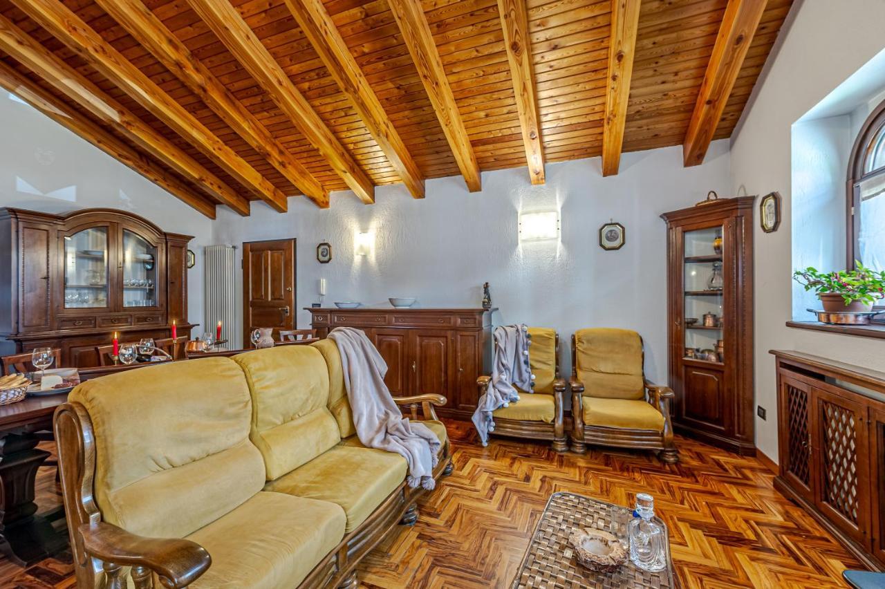 Casa Beatrice - Wifi, Parcheggio E Vista Montagna - Cour 0231 Daire Courmayeur Dış mekan fotoğraf
