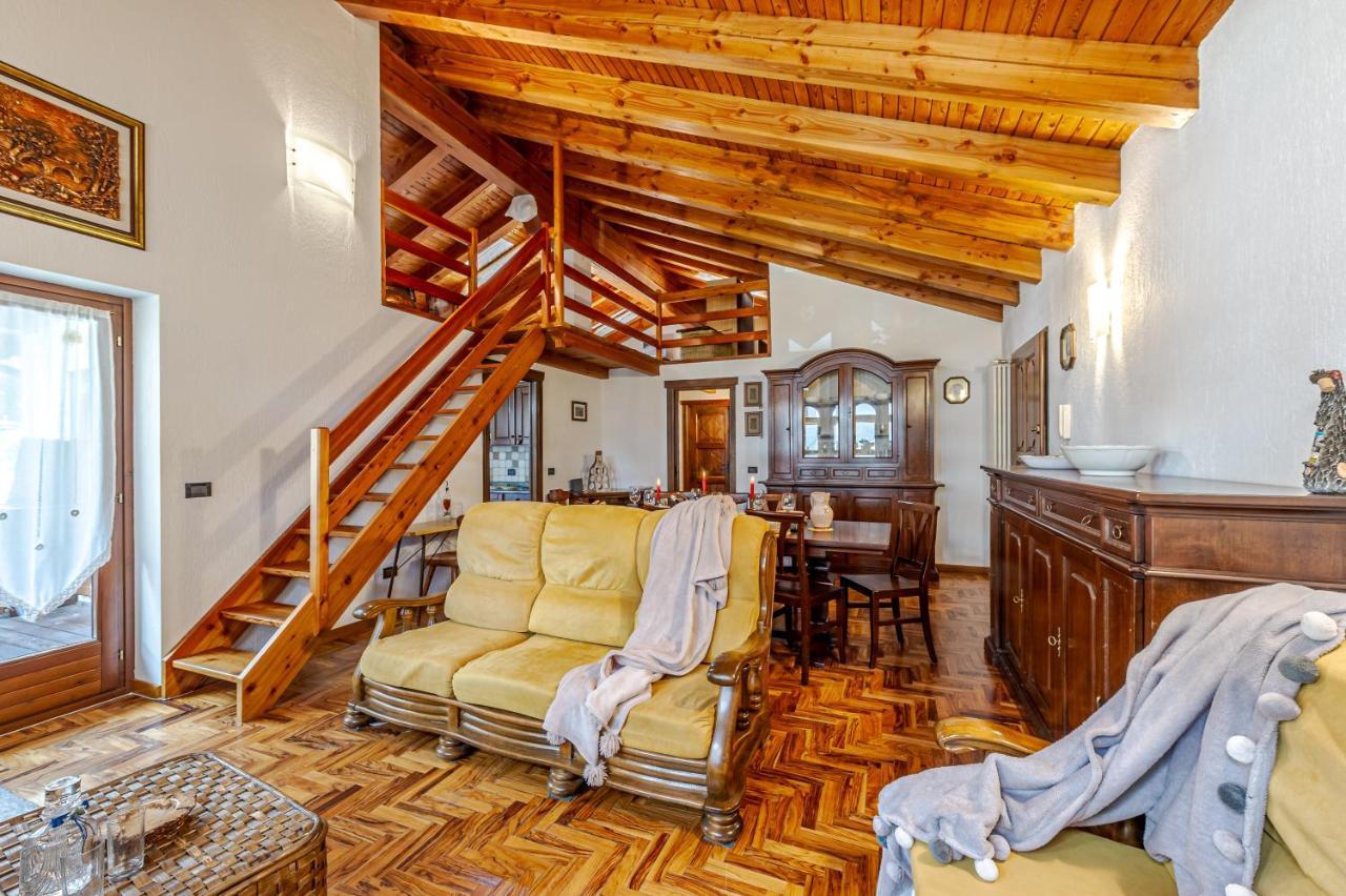 Casa Beatrice - Wifi, Parcheggio E Vista Montagna - Cour 0231 Daire Courmayeur Dış mekan fotoğraf