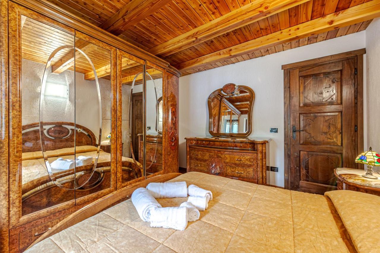 Casa Beatrice - Wifi, Parcheggio E Vista Montagna - Cour 0231 Daire Courmayeur Dış mekan fotoğraf
