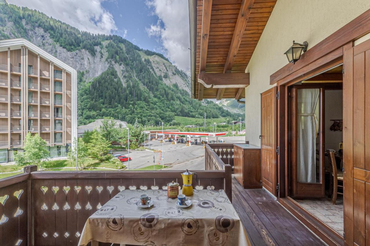 Casa Beatrice - Wifi, Parcheggio E Vista Montagna - Cour 0231 Daire Courmayeur Dış mekan fotoğraf